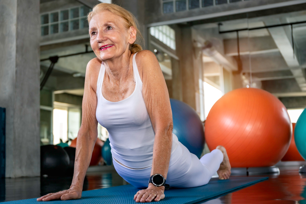 Pilates na Terceira Idade: Um Caminho para a Força e Equilíbrio - Sênior Fit